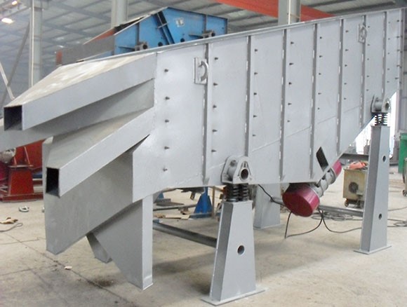 linear vibrating sieve